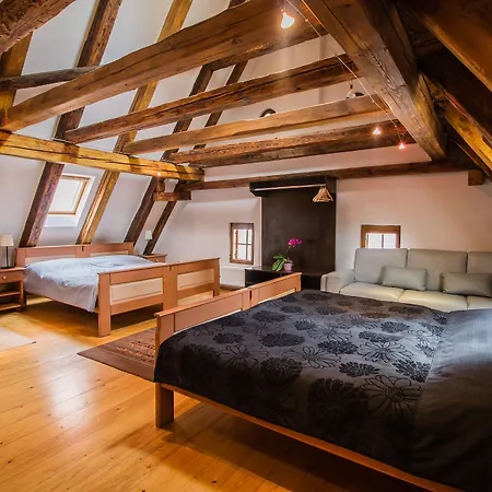 Svambersky Dum Hotell 3*