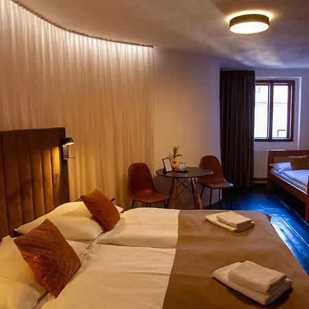 Hotell Svambersky Dum