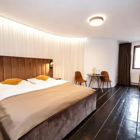 施華姆伯斯基達姆酒店 3* Cesky Krumlov