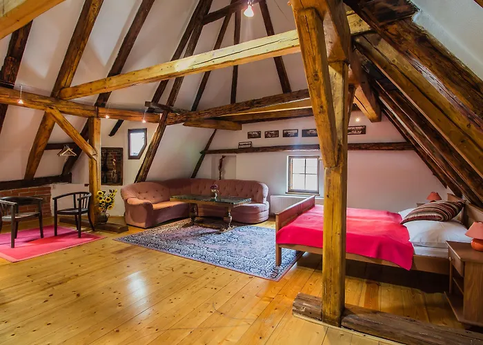 Hotel Svambersky Dum 3*