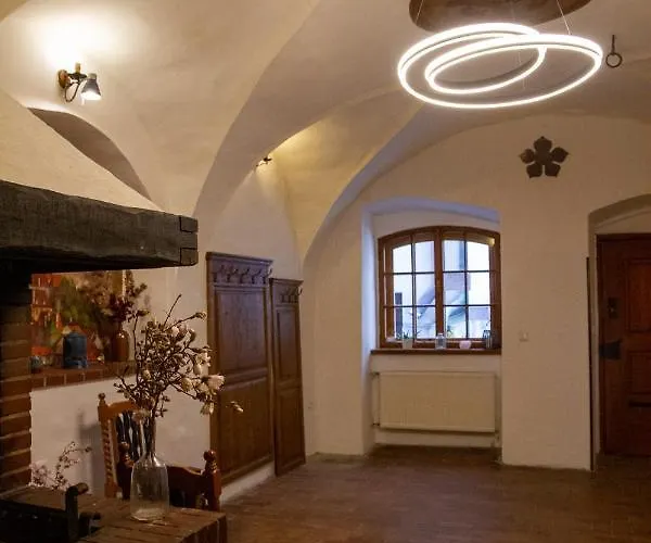 Hotel Svambersky Dum 3*