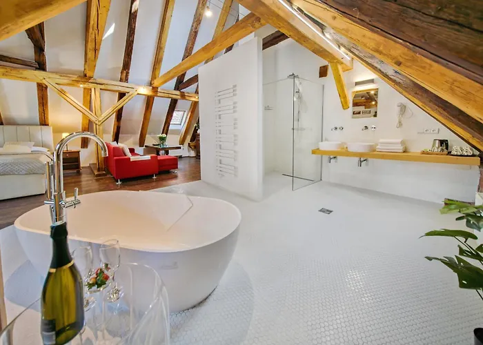 Hotel Svambersky Dum